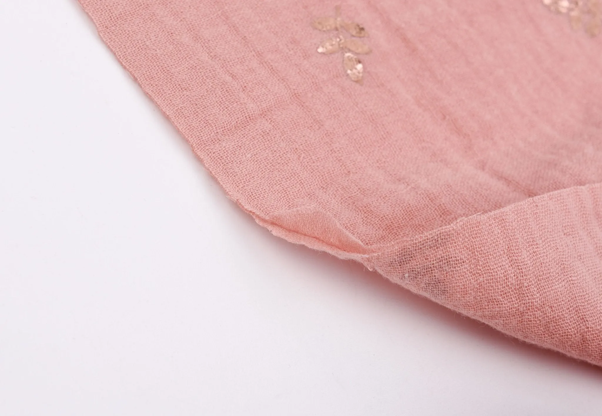 Organic Cotton Gauze With Copper Leaves